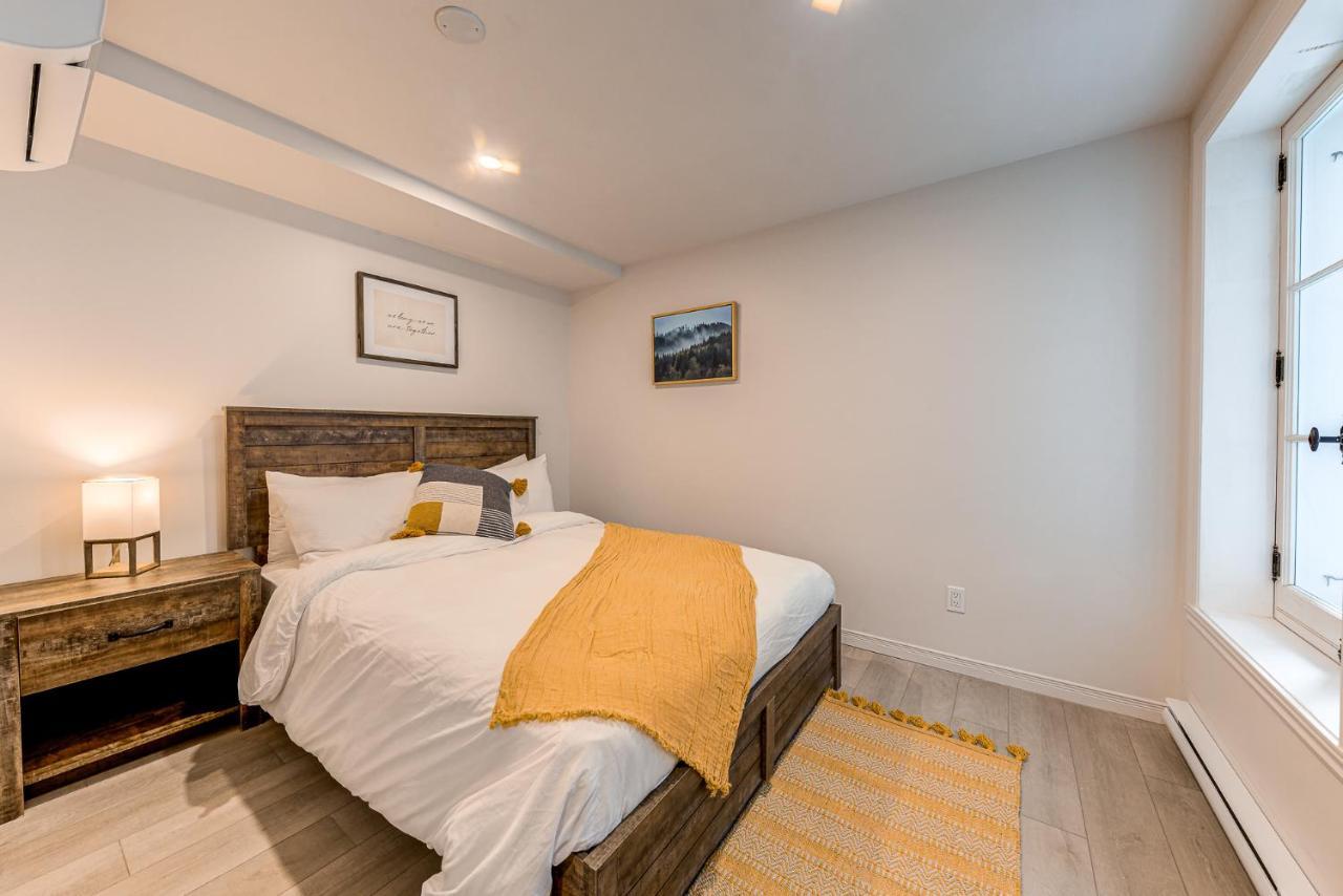 North House - 2 Bedroom Treasure Ville de Québec